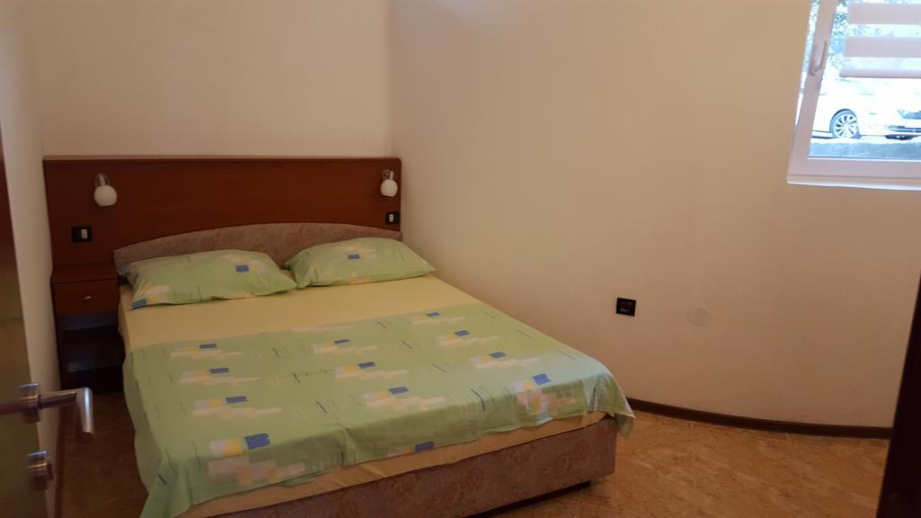 Apartments Beach Vile Holiday Živogošće Exterior foto