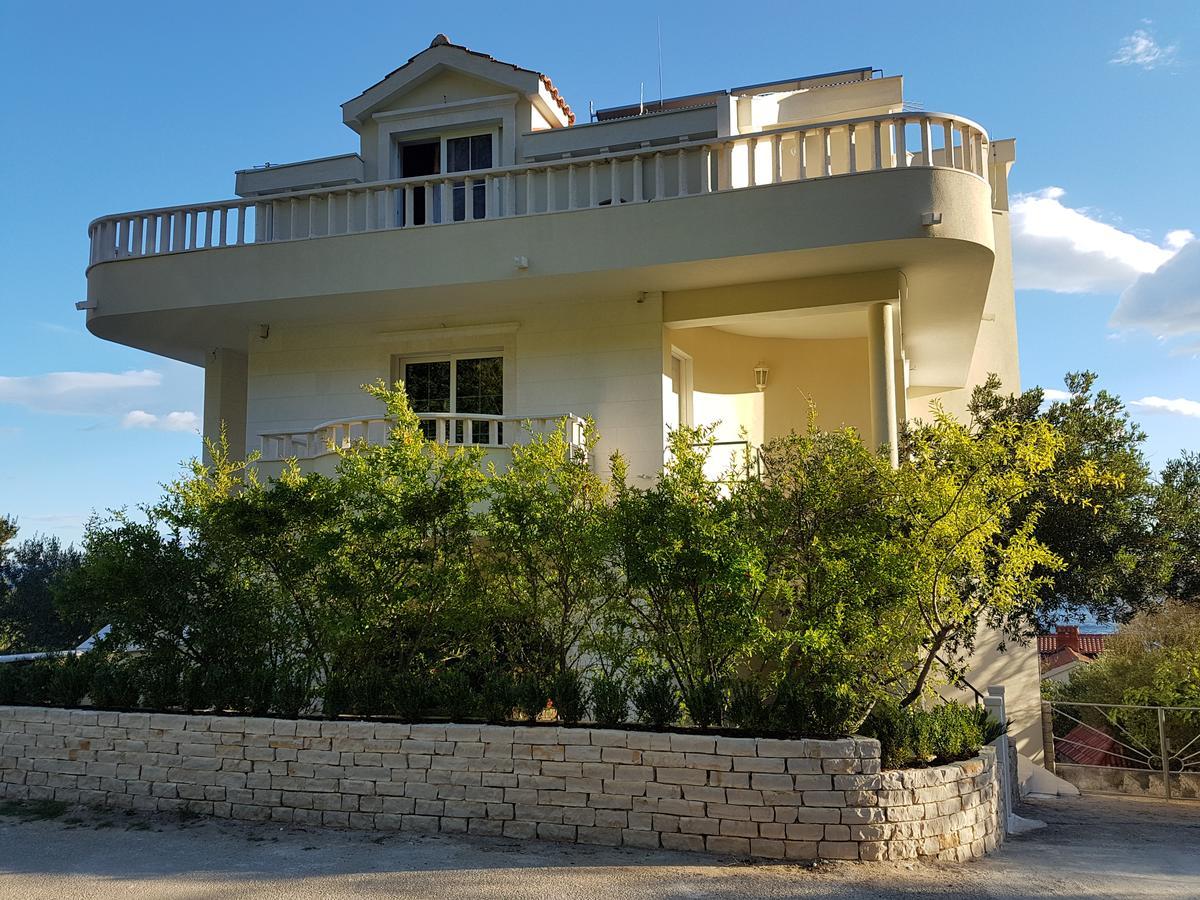 Apartments Beach Vile Holiday Živogošće Exterior foto